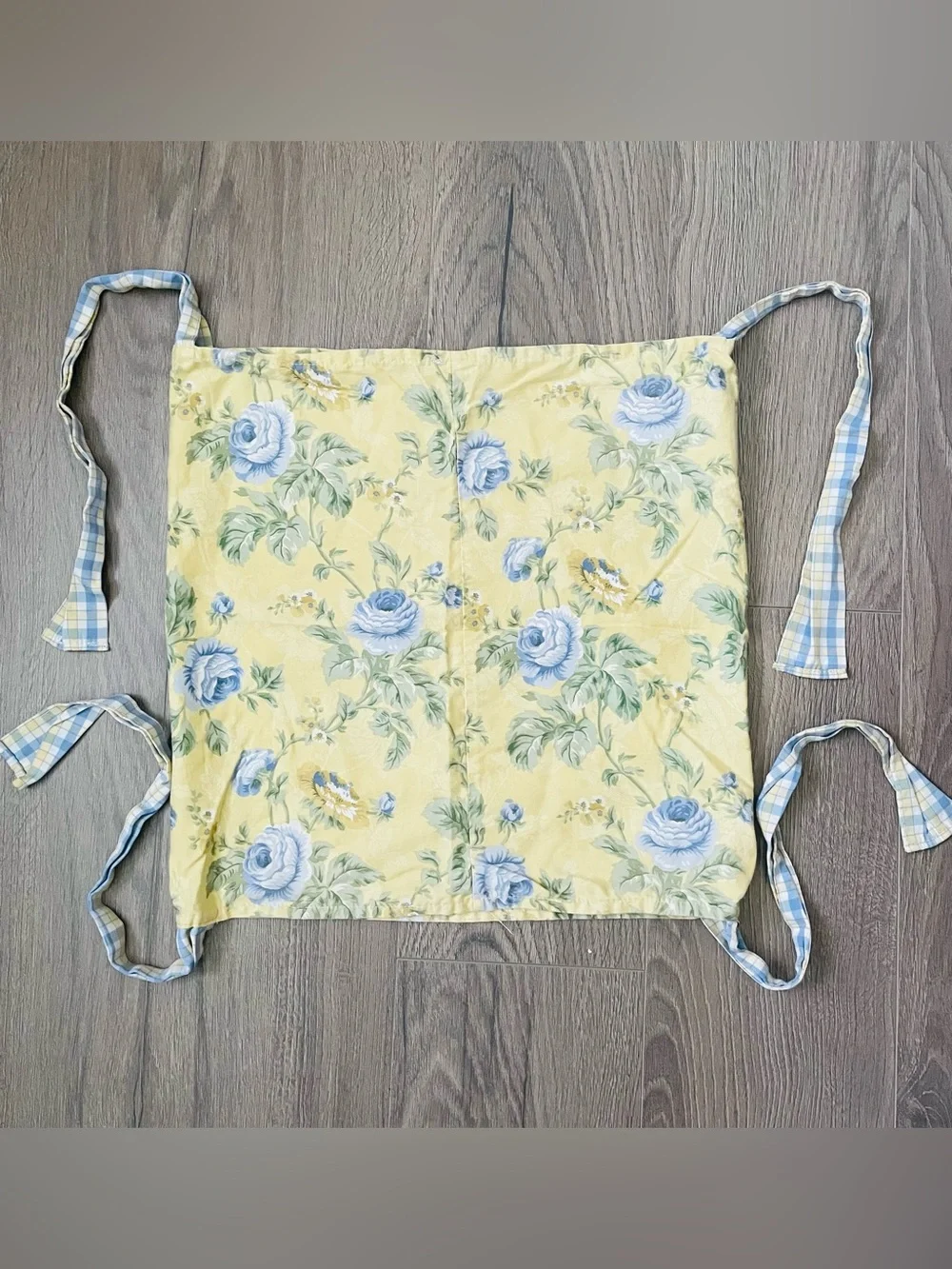Waverly Vintage Decorative Pillowcase 17x17” Yellow Floral Cotton Cottagecore